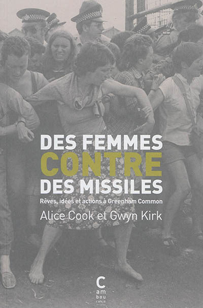 Des femmes contre des missiles.